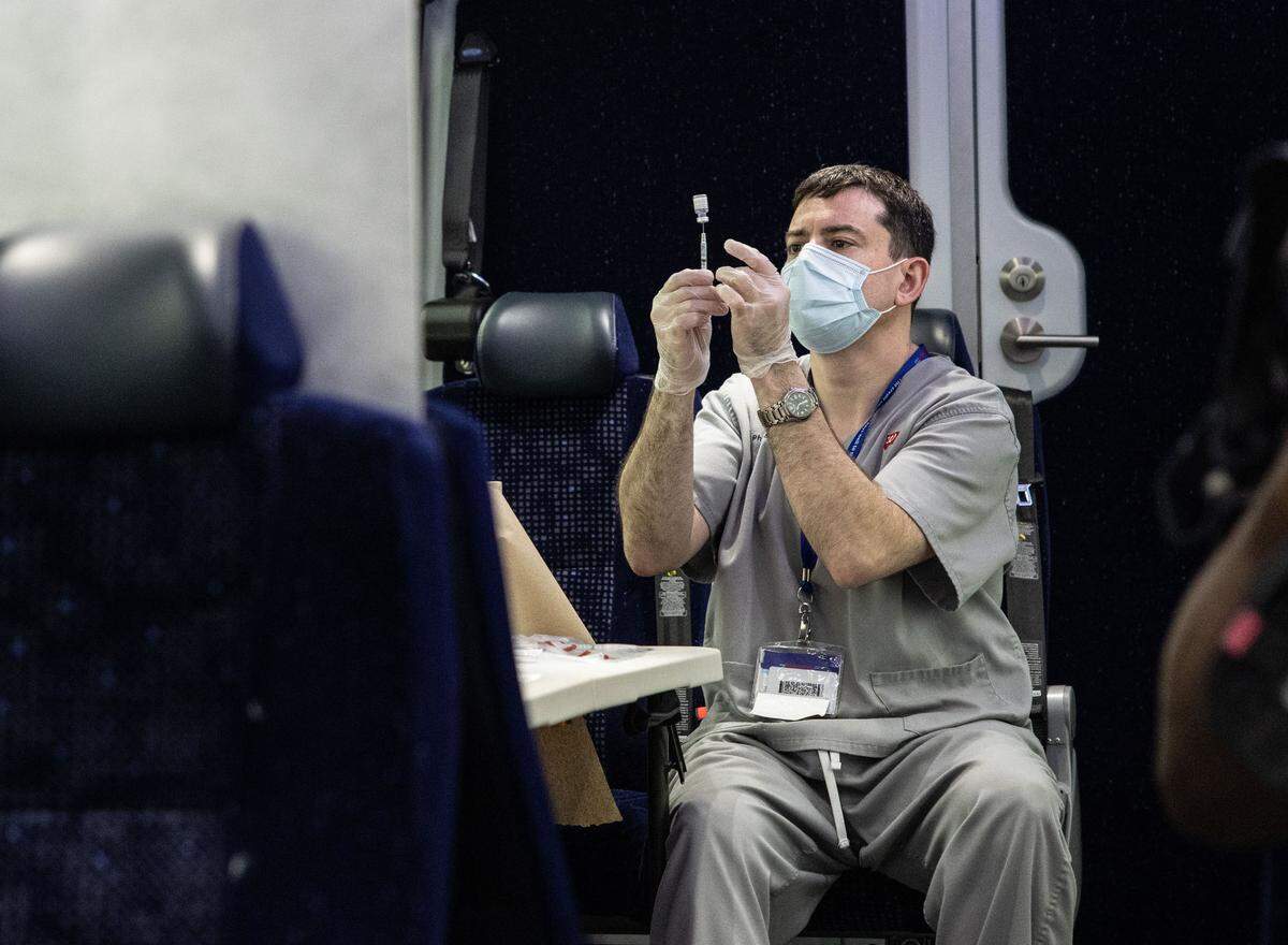 Unvaccinated people are driving Mecklenburg County’s COVID surge, health experts say.