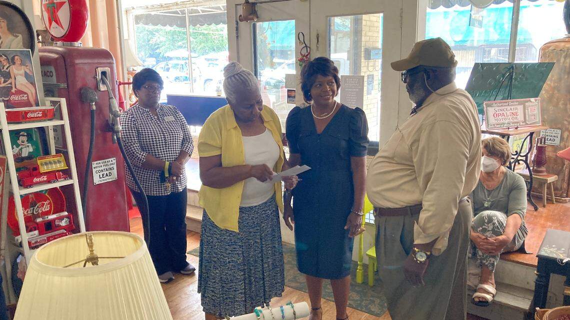 Polls show a tightening Senate race in NC. Will Cheri Beasley’s strategy work?