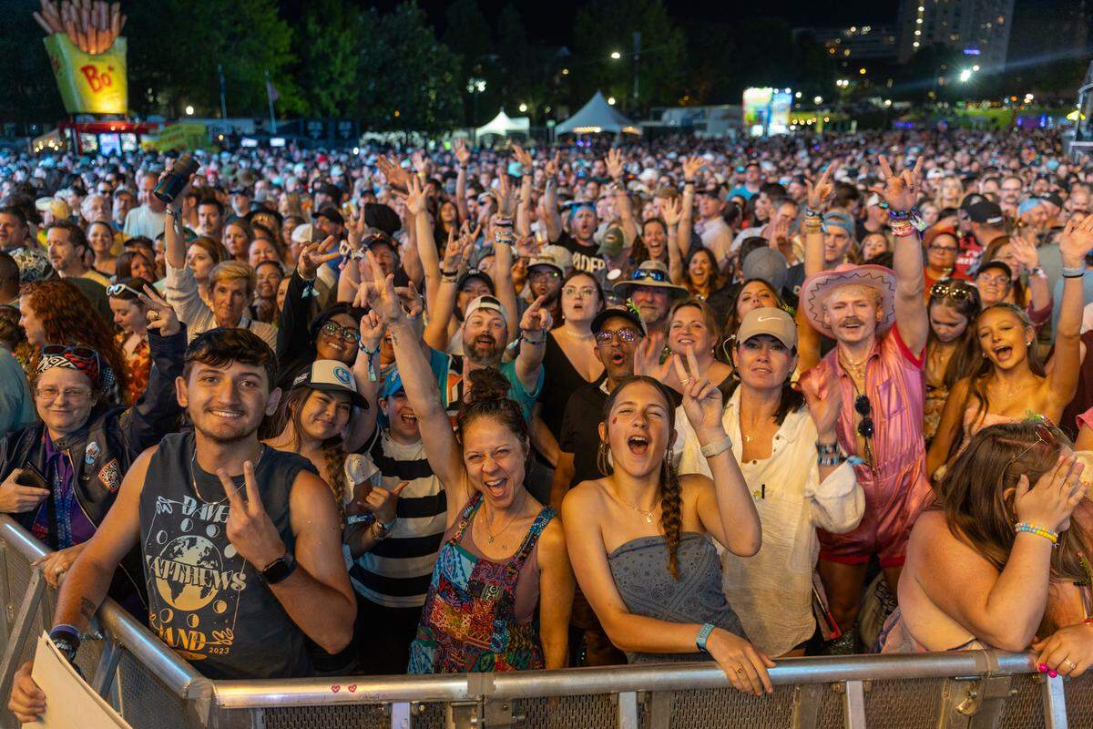 Fans at Lovin’ Life Music Fest on Sunday, May 4, 2025.