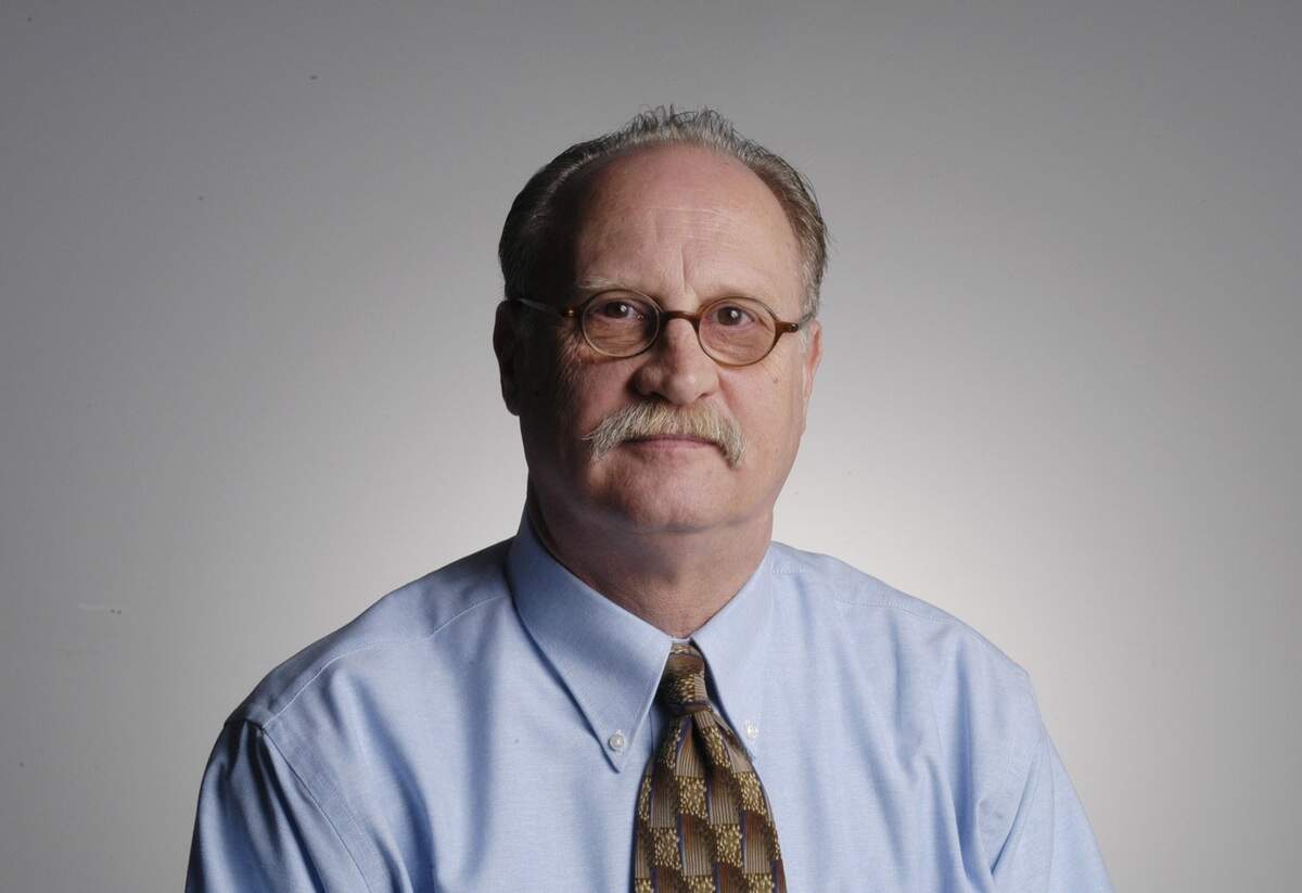 Former Observer reporter and editor Gary Wright died Wednesday at age 69. He was a member of the team that won the 1988 Pulitzer Prize for Public Service for reporting on misuse of funds by the PTL television ministry