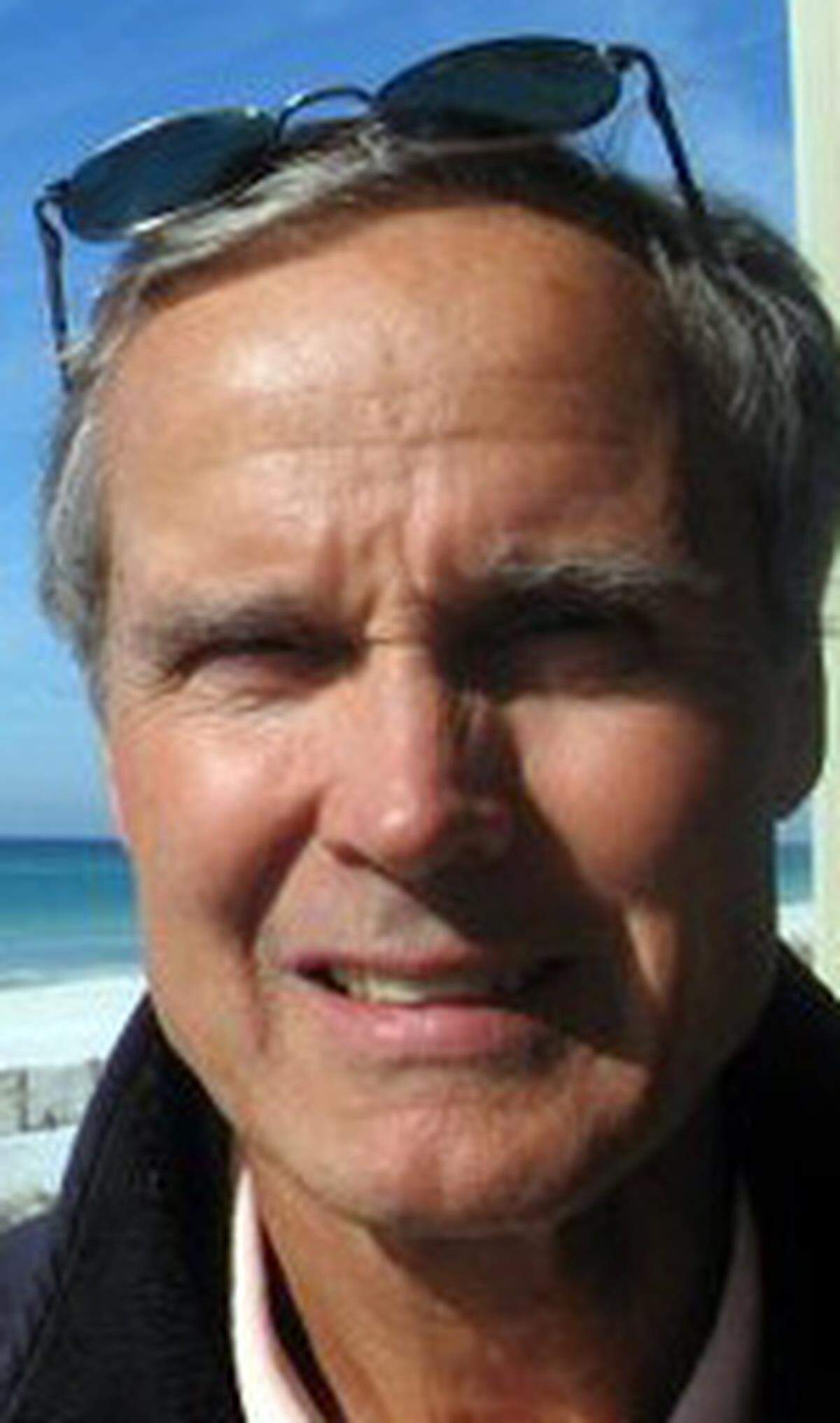 Greg Carr