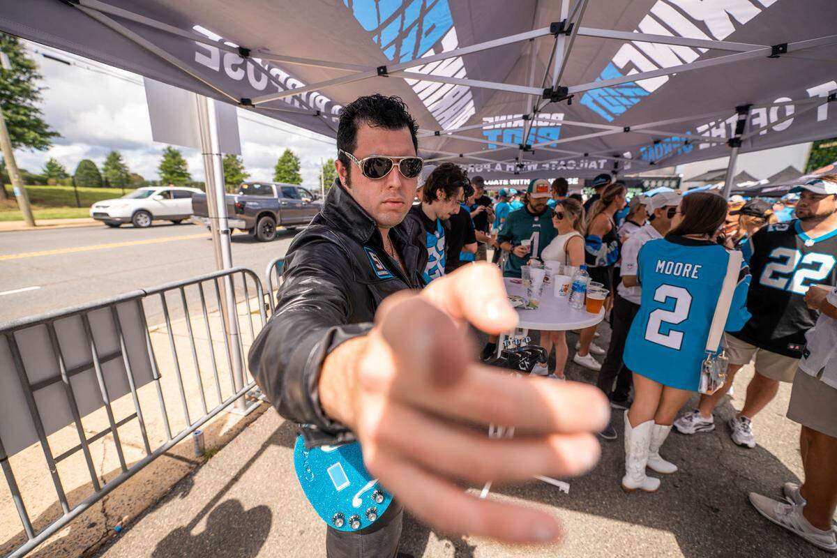 Roaring Riot member Chase Hollar does his best Elvis impression.