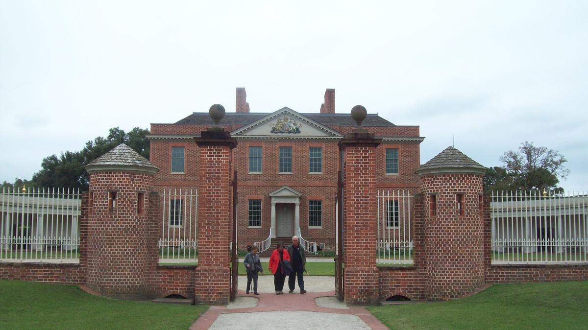 The gates of Tryon Palace in New Bern, N.C., a restore mansion that served as the first N.C. colonial and state capitol, from 1770-94.
