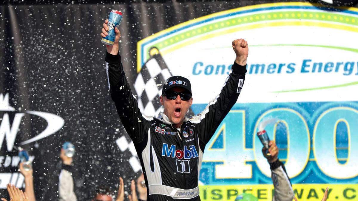 Kevin Harvick has won two of the last four NASCAR Cup Series races, but does that make him a championship contender?