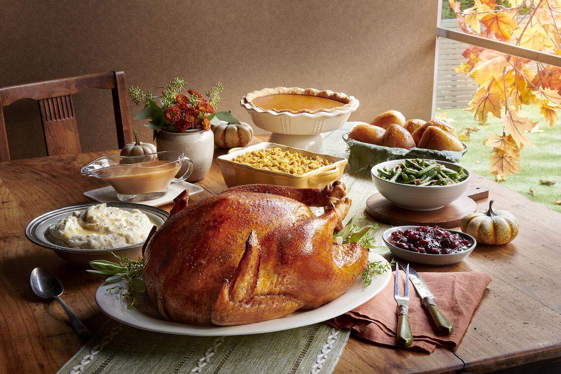 Golden Corral’s Thanksgiving items are available served warm or ready to reheat later.