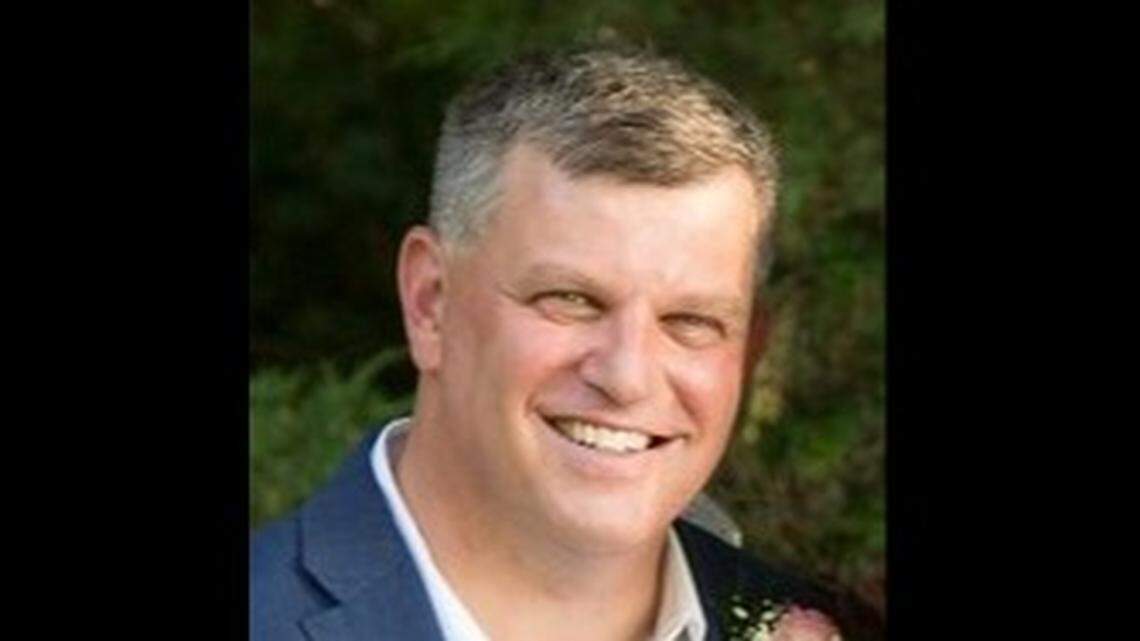 ‘Tremendous loss’: Deputy US Marshal Thomas Weeks Jr. killed in Charlotte shooting