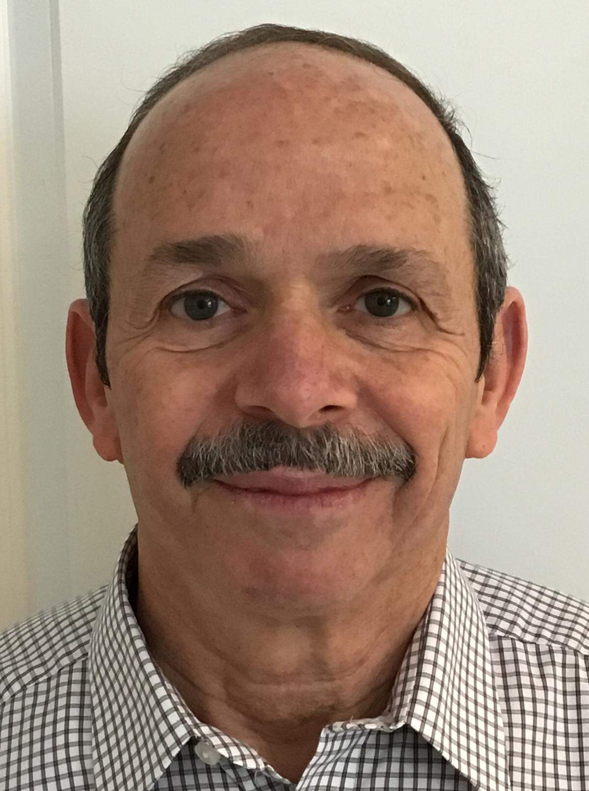 Carlos Glender