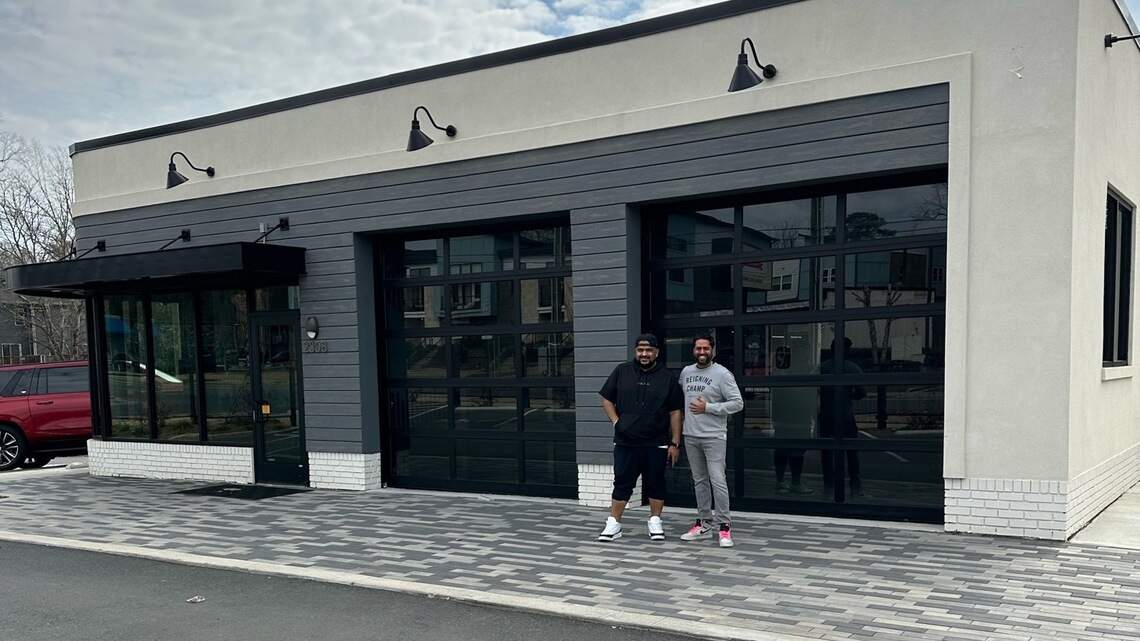 Restaurant and bar quietly closes in Plaza Midwood. Here’s what’s moving in