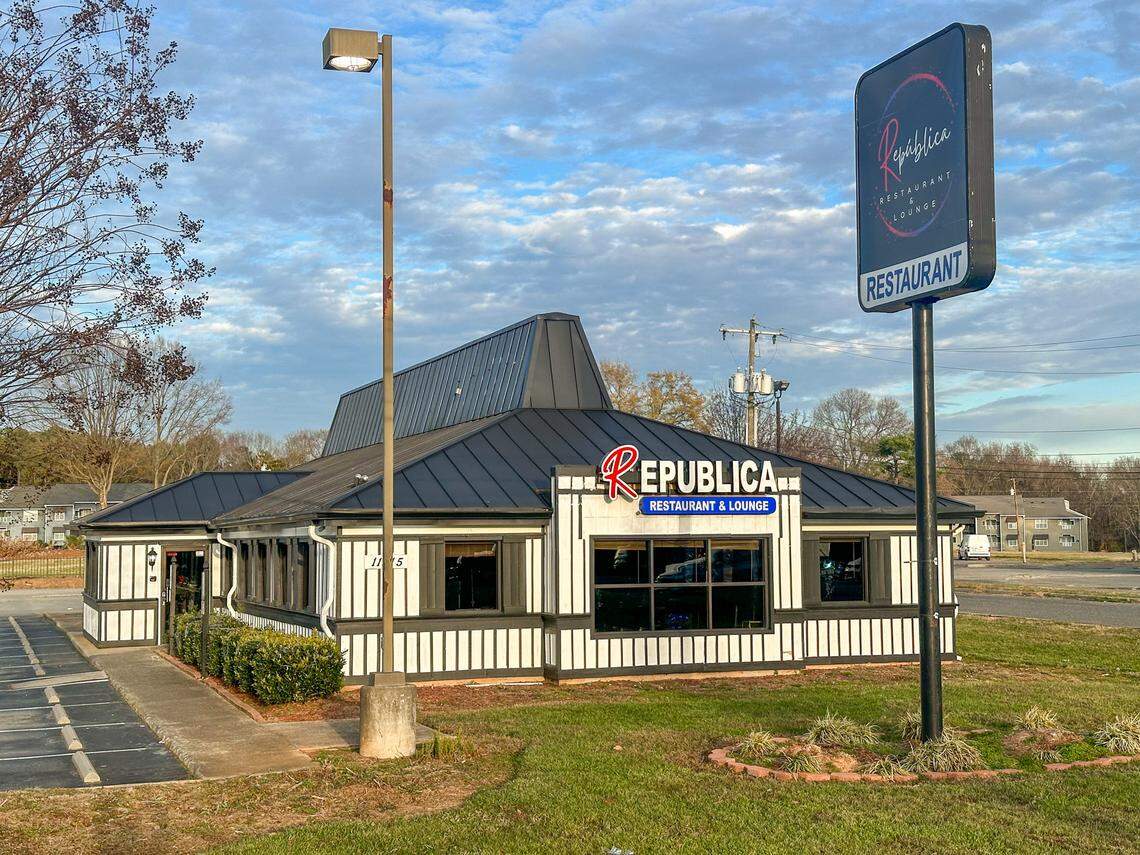 República Restaurant & Lounge in Matthews is located at 11315 E. Independence Blvd.