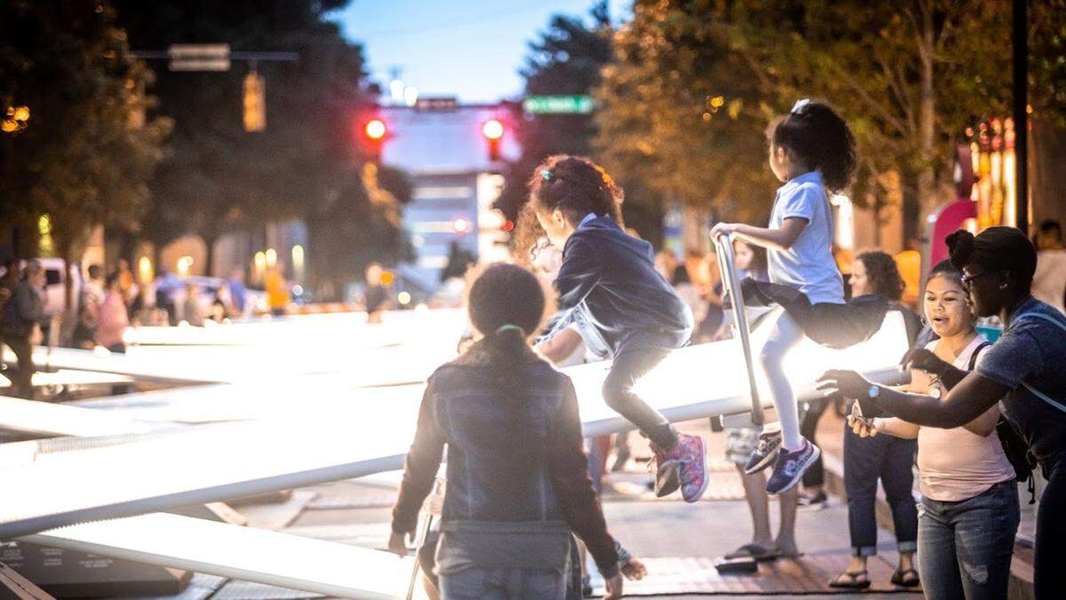 Charlotte SHOUT! enlivened the city in 2019, but has been on hold because of COVID-19 since then. Now, it returns to bring 17 days of events to Uptown Charlotte.
