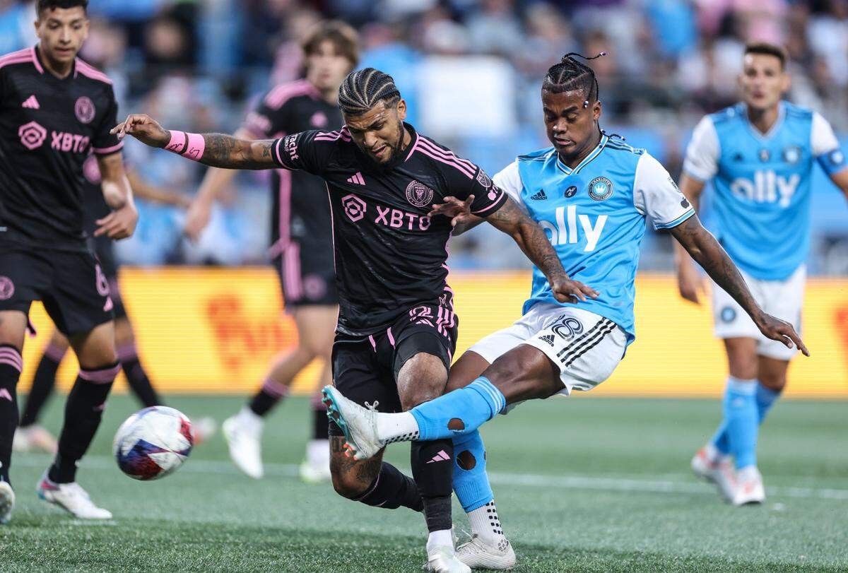 Charlotte FC forward Kerwin Vargas, right, makes a goal against Inter Miami at the Bank of America Stadium in Charlotte, N.C., on Saturday, October 21, 2023.