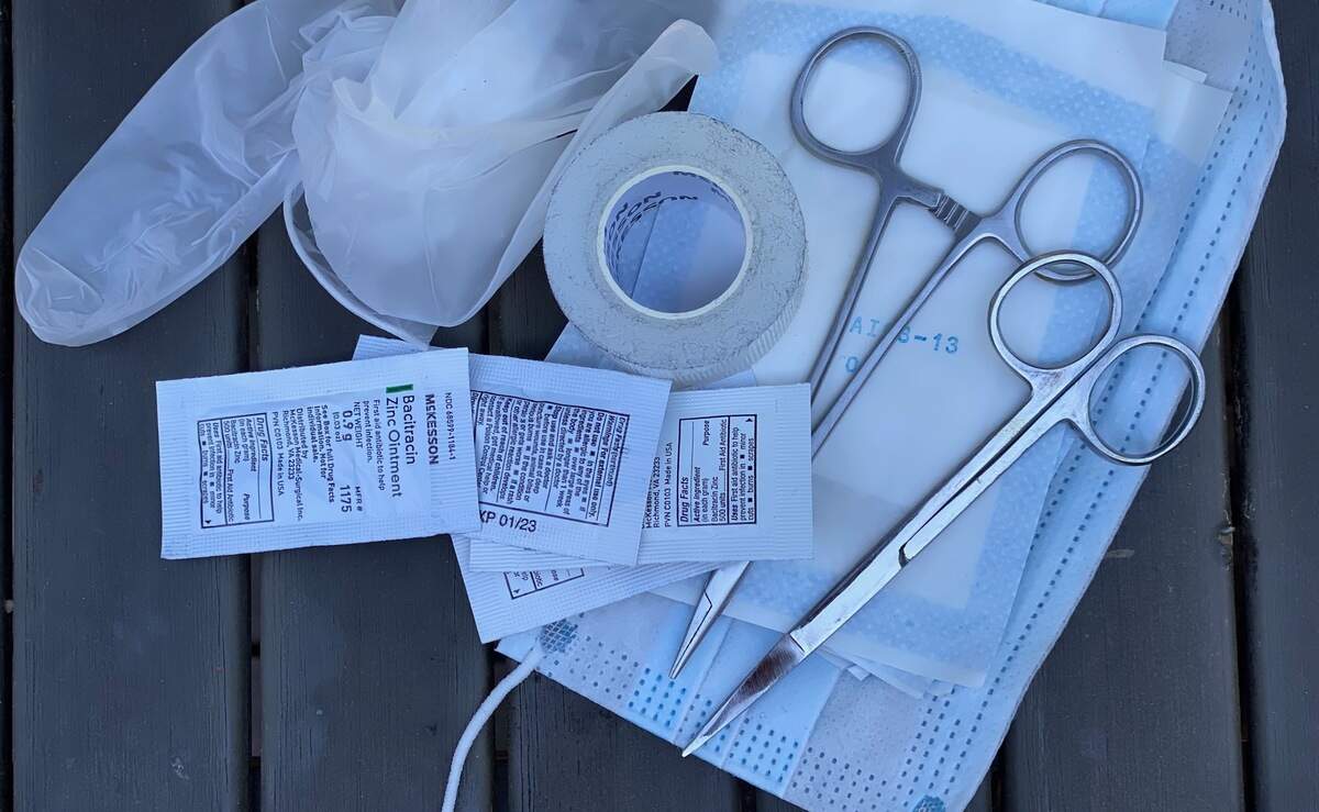 A doctor gave Jeff Tonidandel some tools to remove his son’s stitches so that a return trip to a doctor’s office isn’t needed.