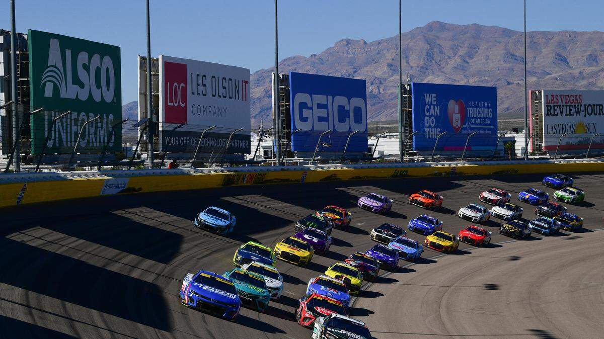 Brad Keselowski (6) leads the NASCAR Cup Series field for a restart during the South Point 400 at Las Vegas Motor Speedway in October.