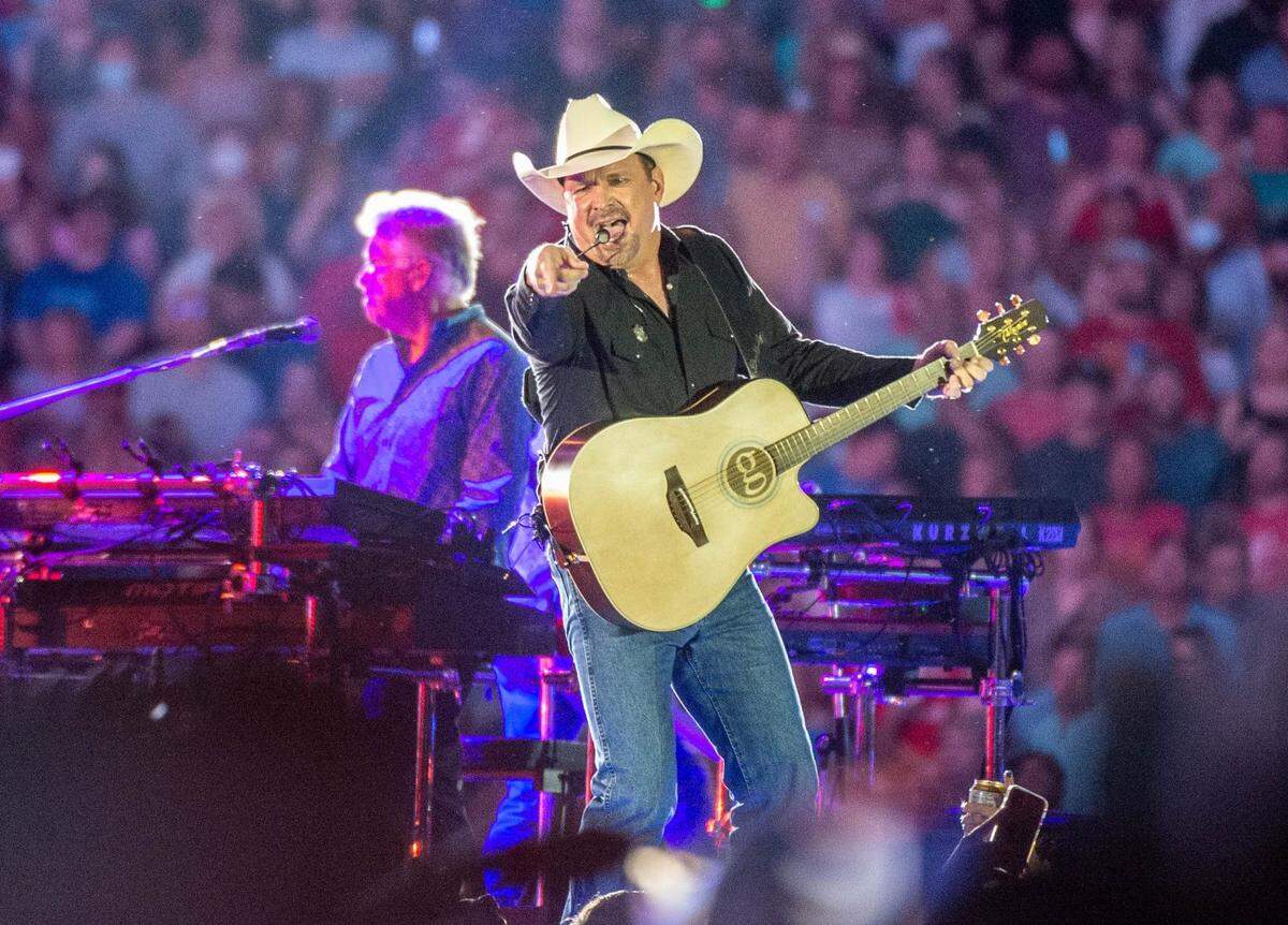 Garth Brooks returns to Charlotte for two shows July 15-16, 2022 at Bank of America Stadium.