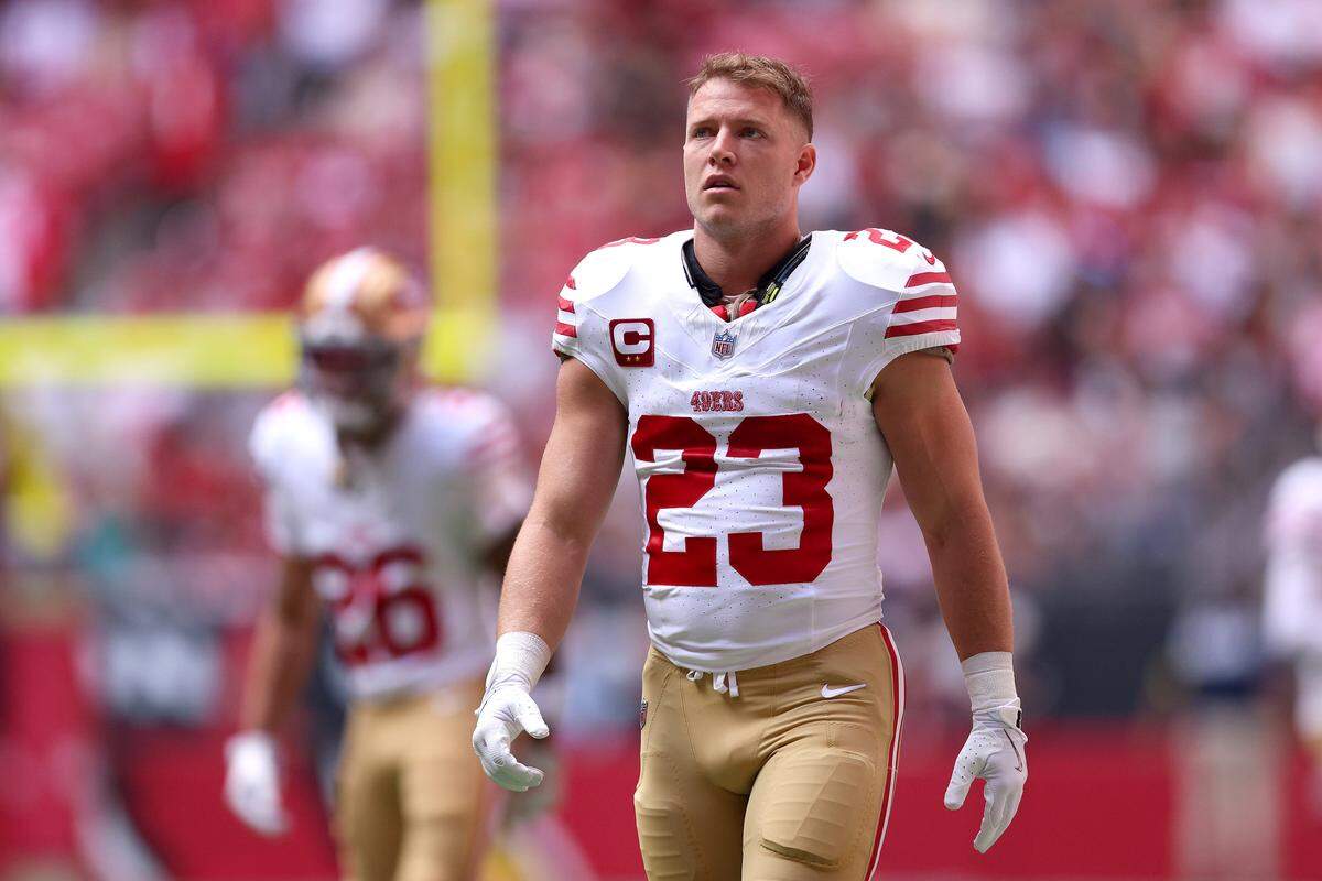 GLENDALE, ARIZONA - NOVEMBER 16: Christian McCaffrey #23 of the San Francisco 49ers looks on before the game against the Arizona Cardinals at State Farm Stadium on November 16, 2025 in Glendale, Arizona. (Photo by Mike Christy/Getty Images)