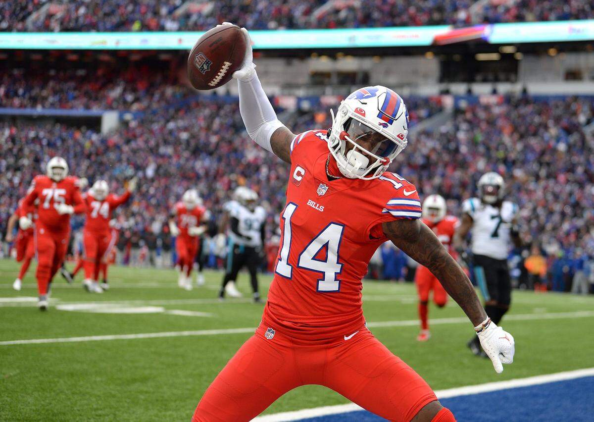 Buffalo Bills wide receiver Stefan Diggs, spikes the football after catching a touchdown pass against the Carolina Panthers during second quarter action at Highmark Stadium in Orchard Park, NY on Sunday, December 19, 2021.