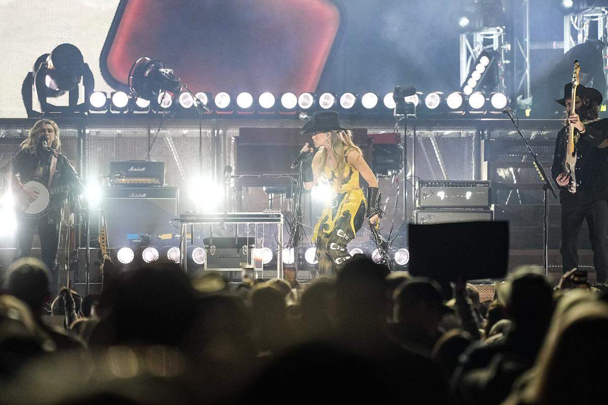 Lainey Wilson performs at the Spectrum Center Saturday, Oct. 25, 2025, in Charlotte, N.C.
