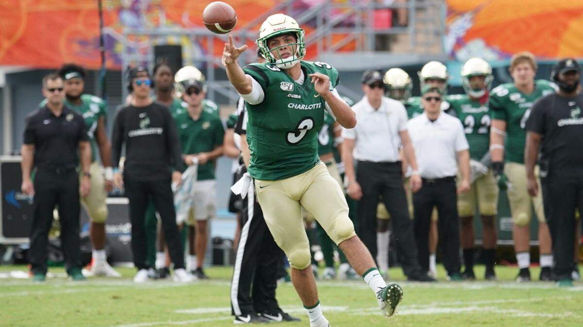 Charlotte 49ers quarterback Chris Reynolds threw for 198 yards against Buffalo in the Bahamas Bowl.