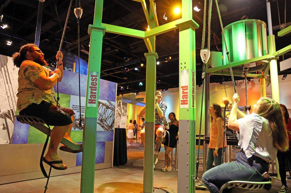 Science on the Rocks occurs monthly at Discovery Place Science. Adults experience a one-of-a-kind night at the museum with live entertainment, specialty cocktails, science shows, animal encounters and more.