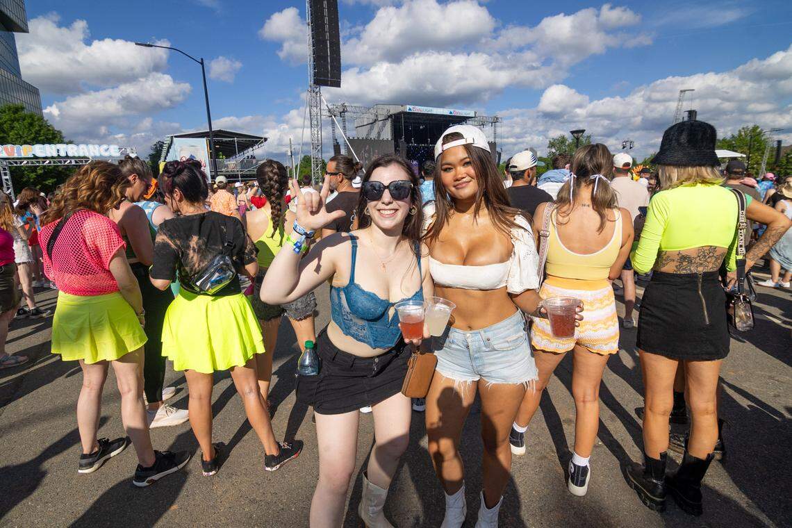 Fans at Lovin’ Life Music Fest.