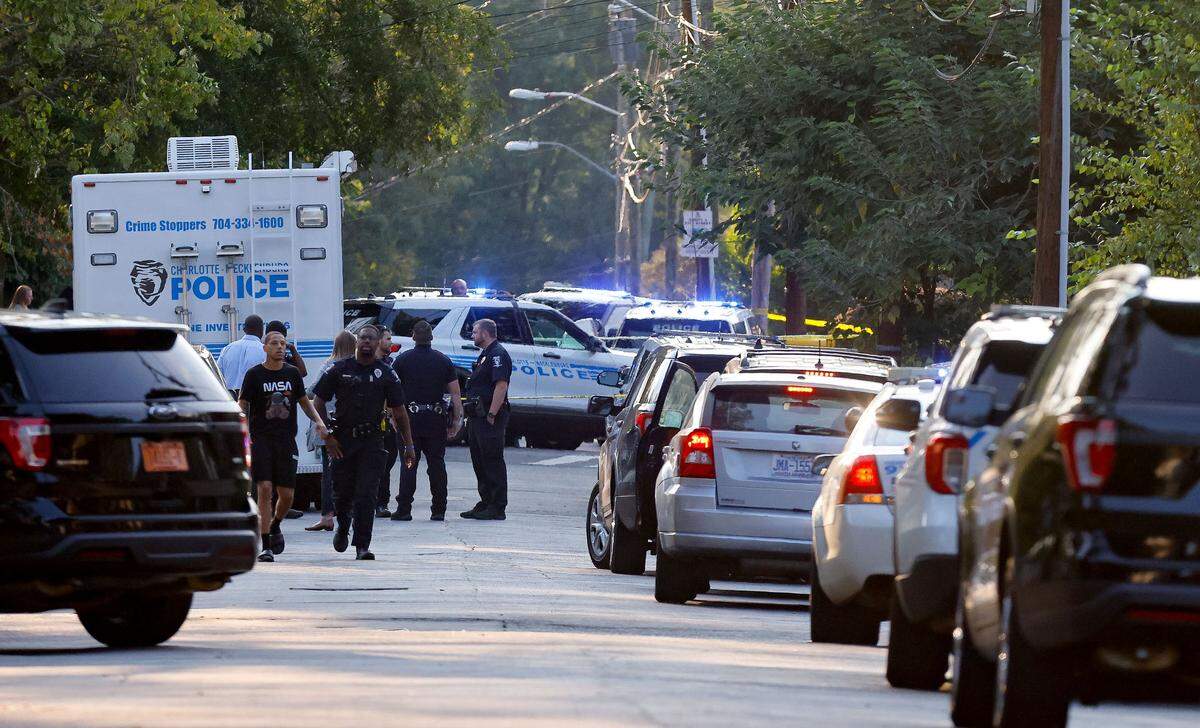 Charlotte-Mecklenburg police investigate the scene where officers fired on an armed suspect after a traffic stop on Onyx Street in Charlotte on Thursday, Sept. 15, 2022.
