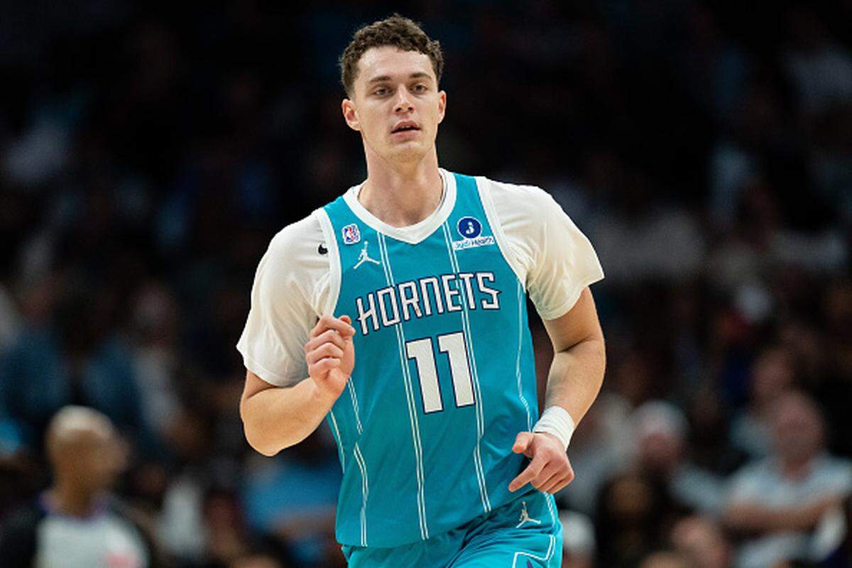 Ryan Kalkbrenner of the Charlotte Hornets plays against the Brooklyn Nets during the game at Spectrum Center.
