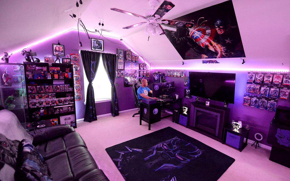 Jor-El in his Black Panther-themed bonus room/office.
