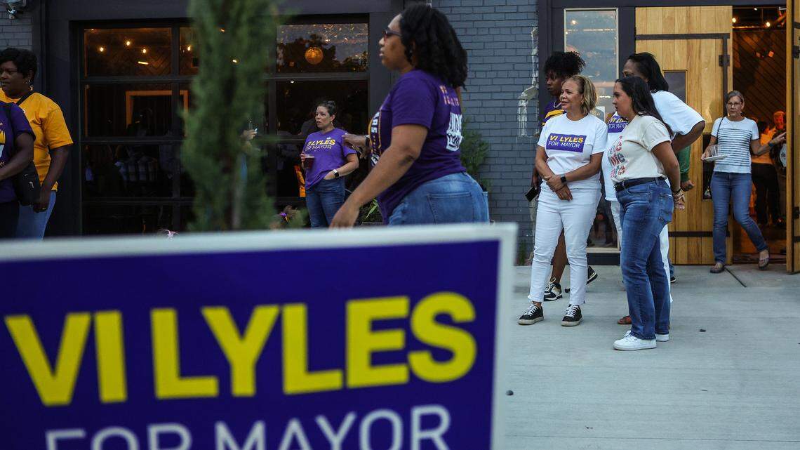 What happens now? 5 things to know about Charlotte Mayor Vi Lyles’ resignation