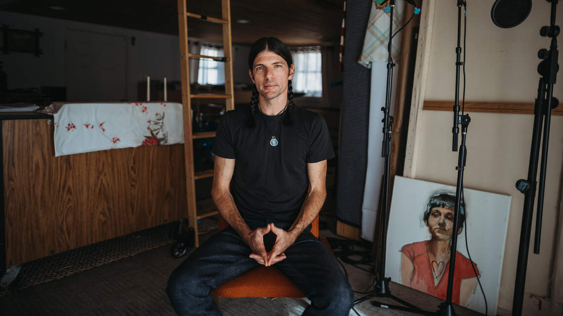 Why one of The Avett Brothers recorded a solo tribute album in a bunch of random hotel rooms