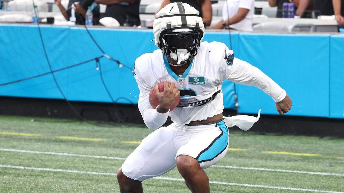 Carolina Panthers running back Miles Sanders at the team’s Fan Fest practice at Bank of America Stadium on Wednesday, August 2, 2023.