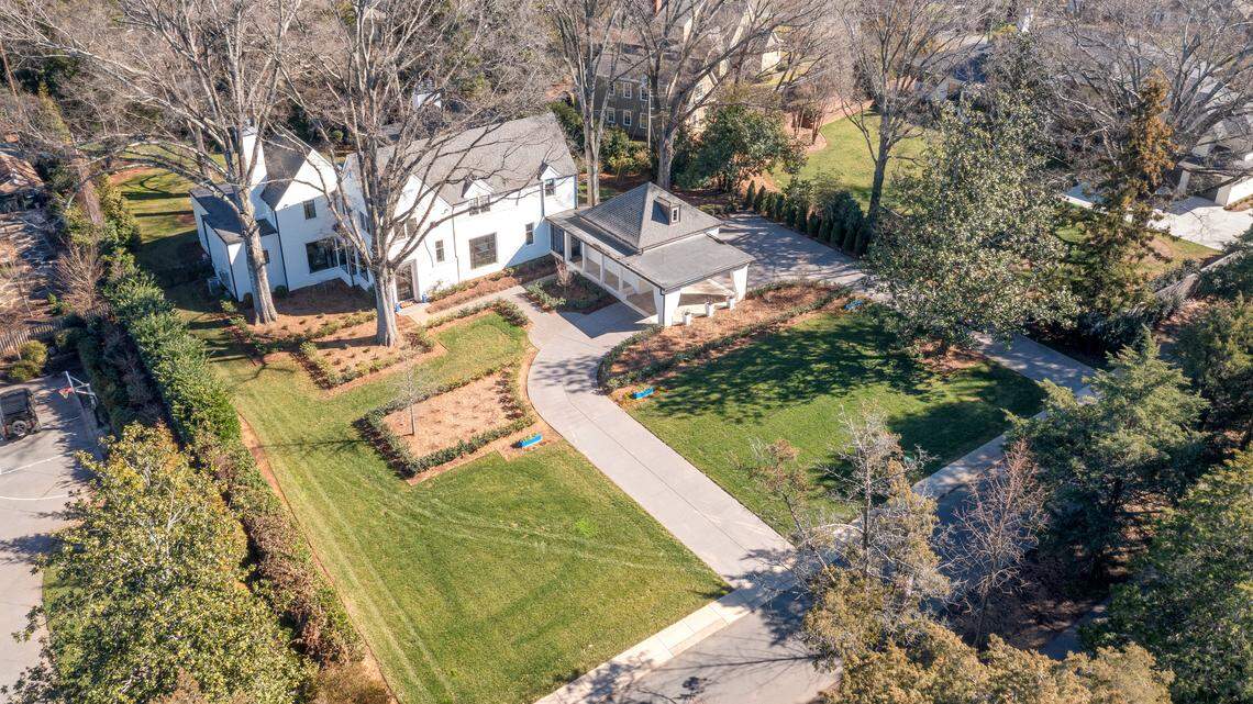 Could ex-Panthers coach Frank Reich win big on the sale of his Charlotte home?