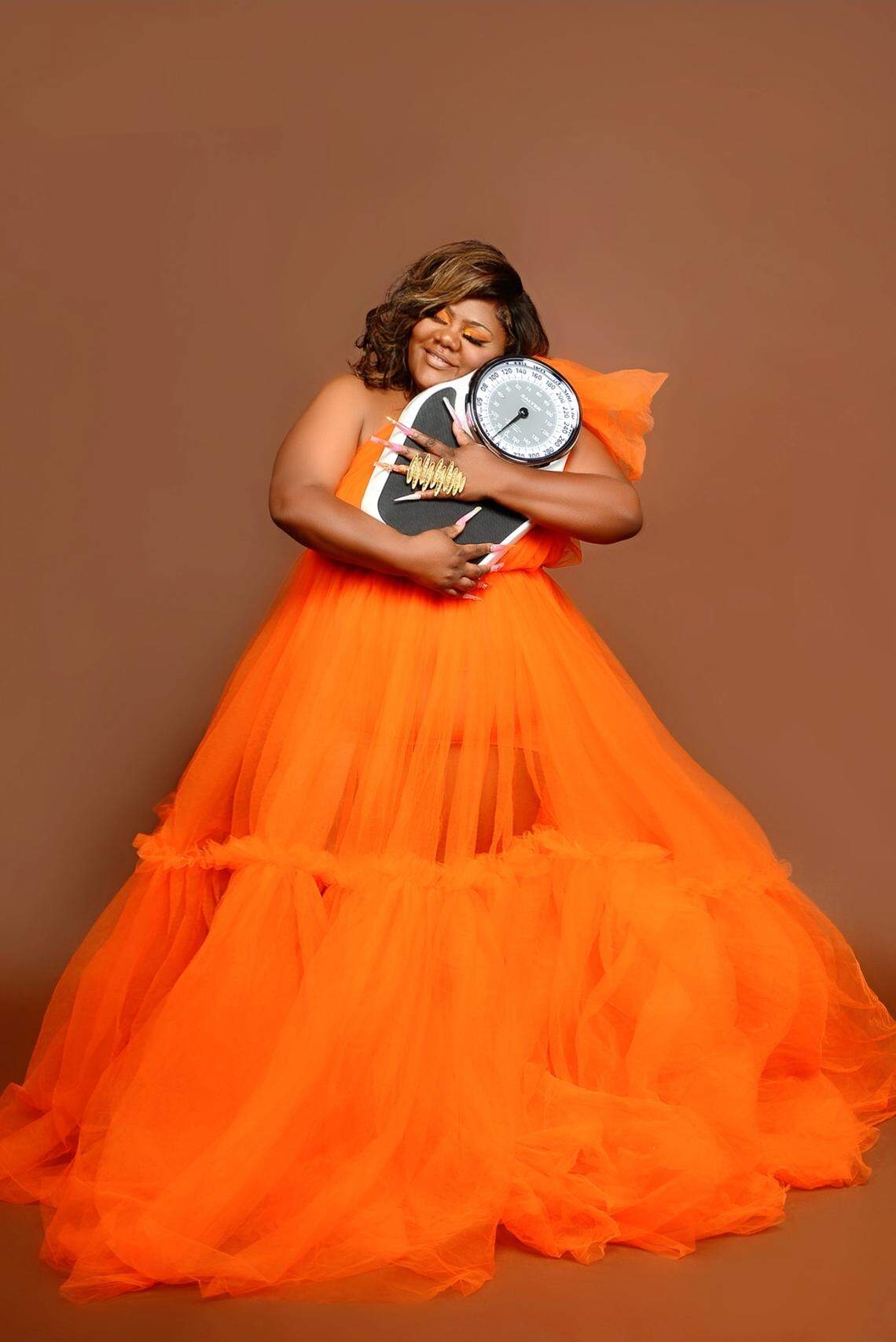 Under the social media handle JuicyBodyGoddess, Summer Lucille encourages women to embrace body positivity, no matter what their weight.