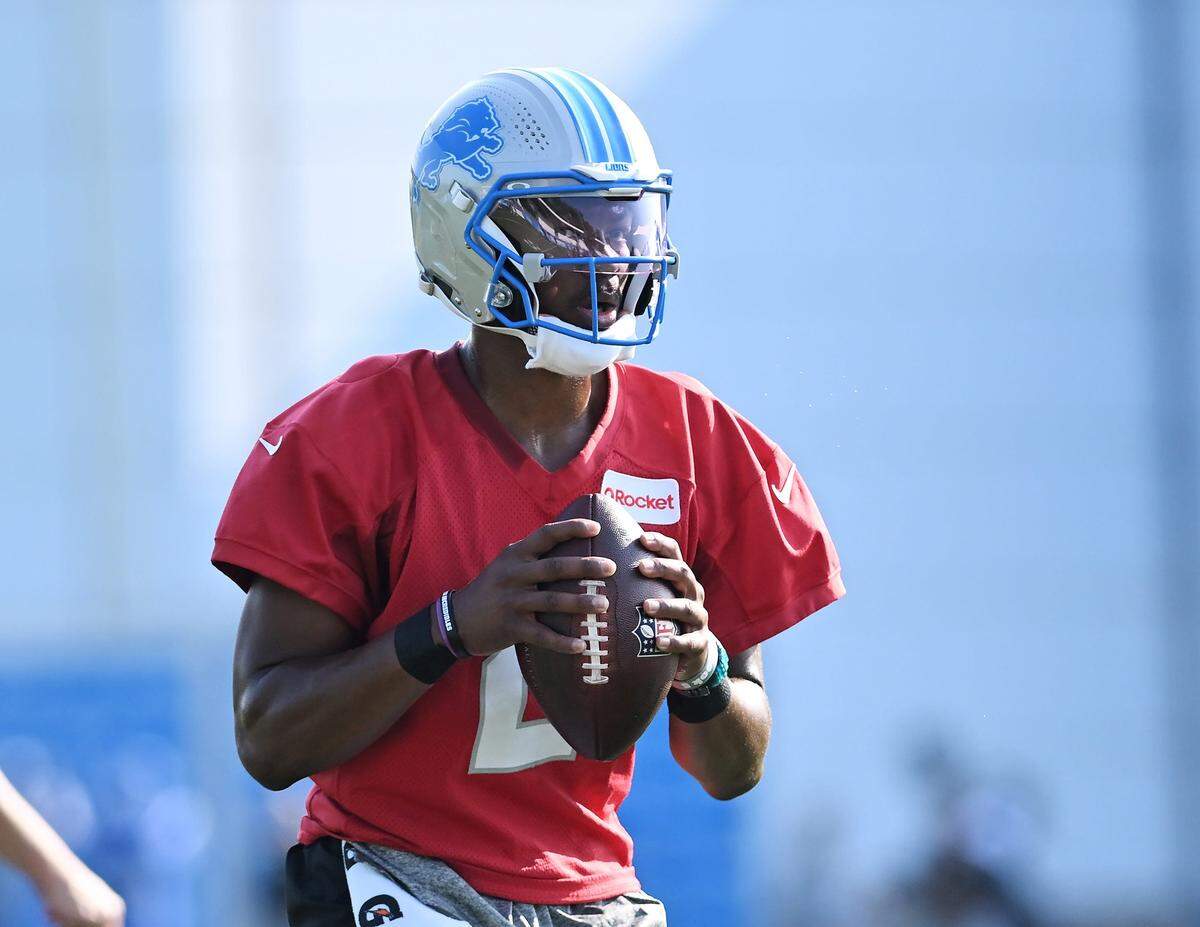 Quarterback Hendon Hooker is taking advantage of Andy Dalton’s experience as a mentor. 