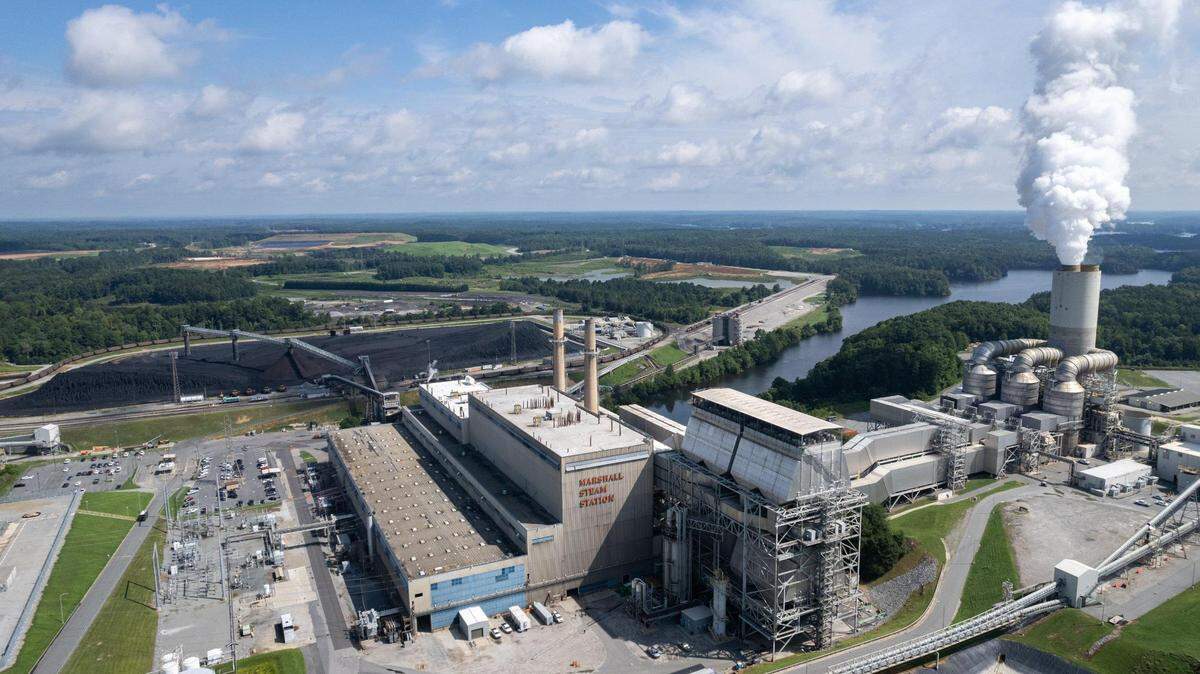 An aerial view of the Marshall Steam Station, a coal power plant owned by Duke Energy situated near Lake Norman in Sherrills Ford, N.C. Tuesday, July 26, 2022.