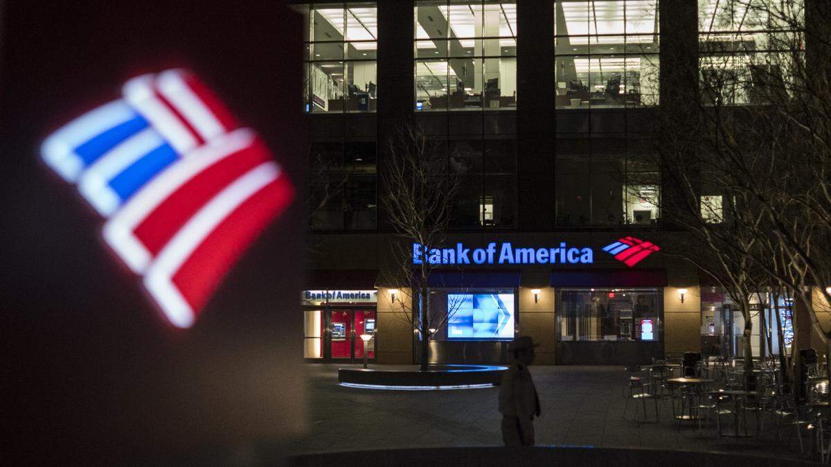 A security guard makes his rounds at the Bank of America Branch at Tryon and Trade streets on uptown Charlotte.