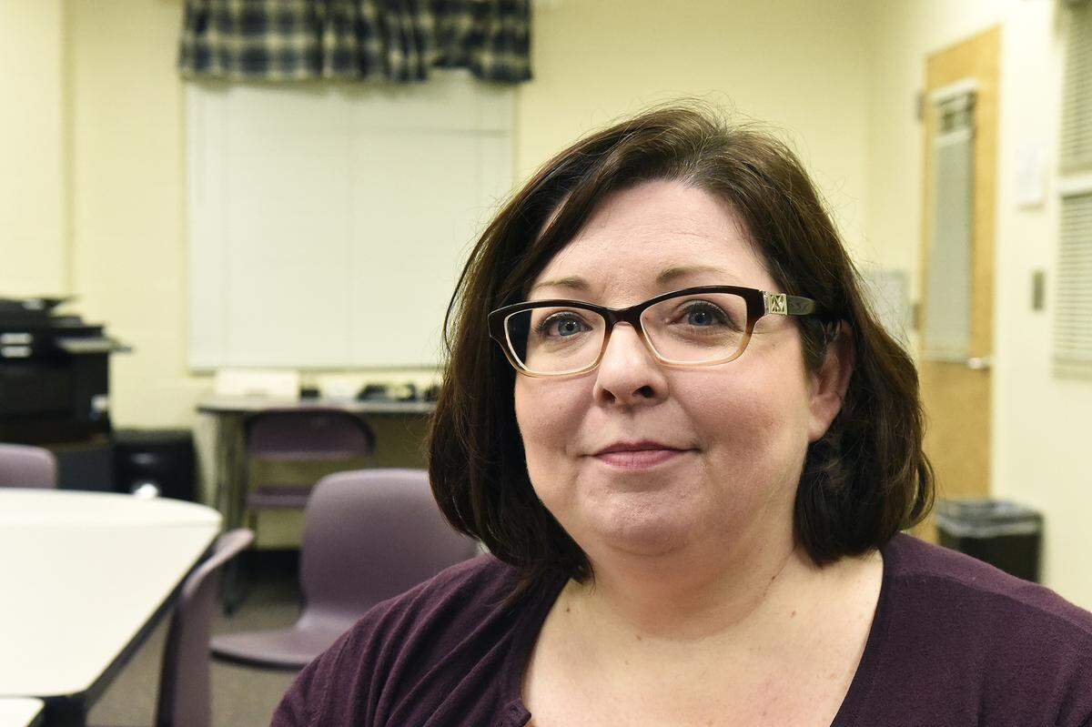 Stephanie Kelso coordinates the Cambridge program for Hopewell High and its six Charlotte-Mecklenburg feeder schools. In addition to the CMS schools, a charter school in Mooresville also offers the international curriculum.