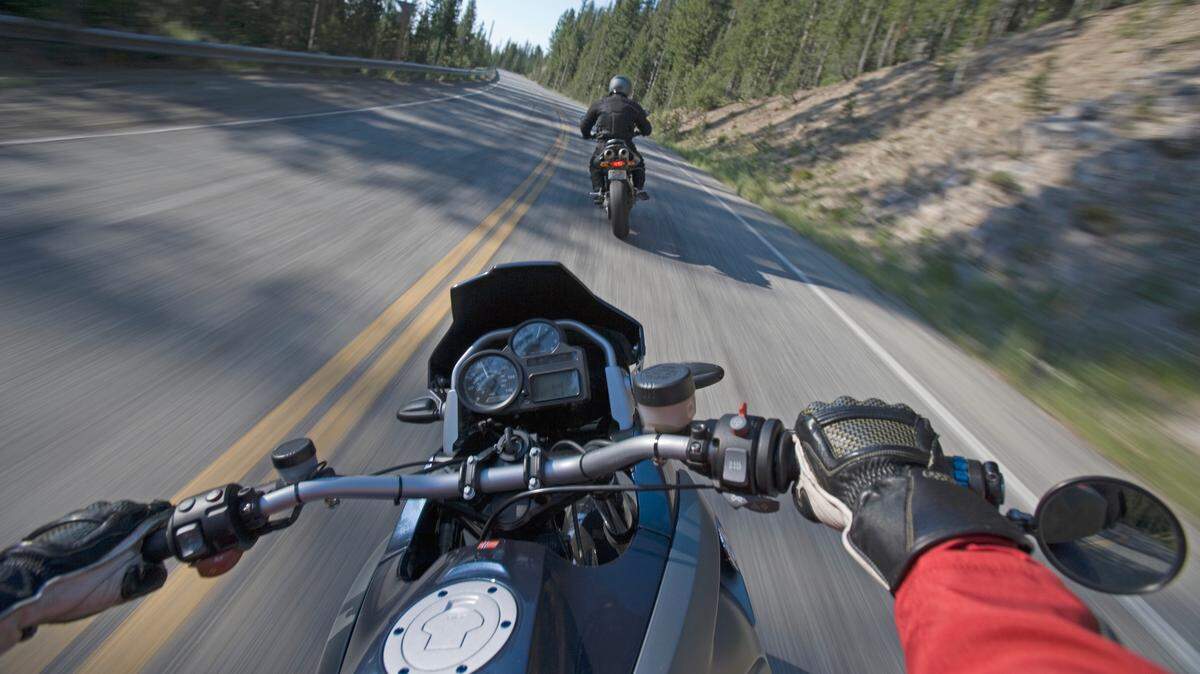 A South Carolina man has sued the federal government, claiming that he wrecked his motorcycle and seriously injured himself when he struck a bump in the Blue Ridge Parkway in 2016. Dallas Fisher says a warning sign near Milepost 465 only gave him about 25 feet of advance notice of the bump.