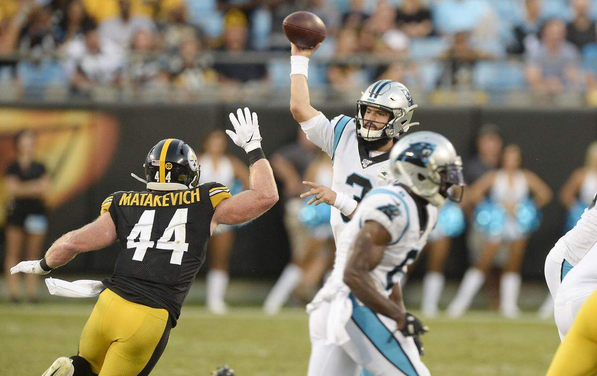 Carolina Panthers quarterback Will Grier (3) throws against the Pittsburgh Steelers defense in the first half of their preseason game at Bank of America Stadium in Charlotte, NC on Thursday, August 29, 2019.