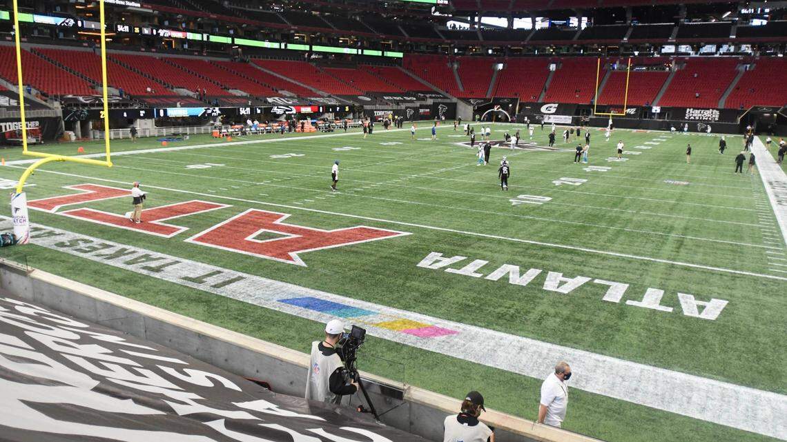 Panthers Tracks: The inevitable risks of playing in a pandemic threaten to slow Carolina