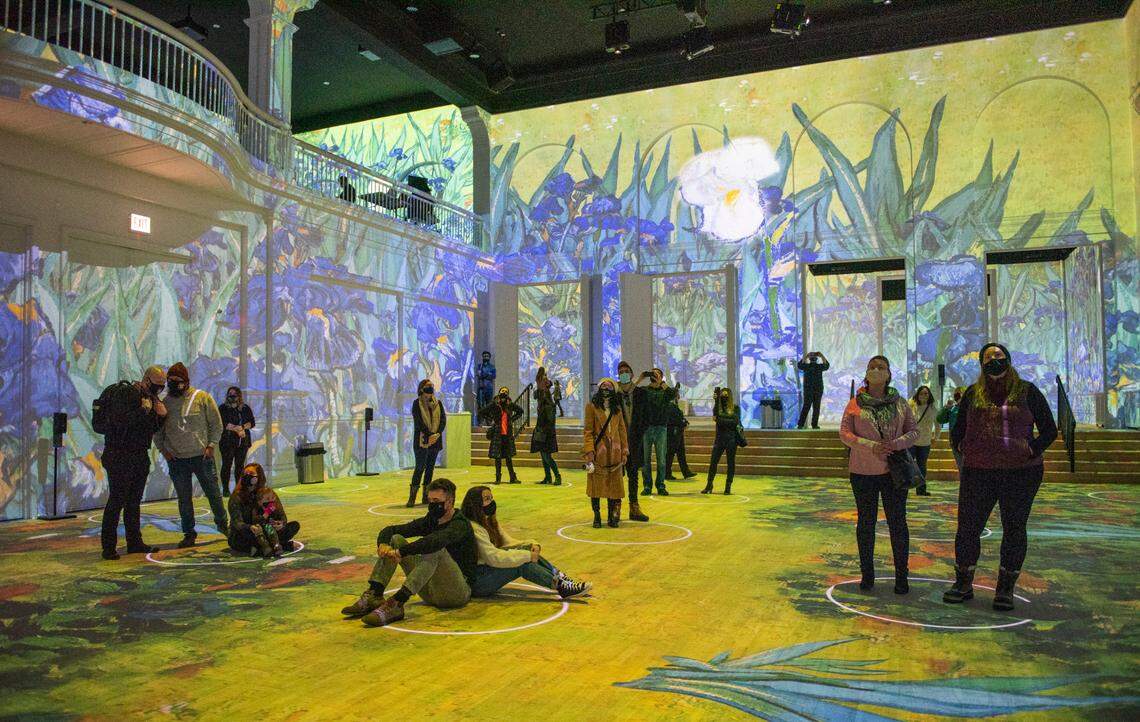 Social distancing circles will be placed on the floor of the exhibit space to provide COVID-19 safety at Immersive Van Gogh.