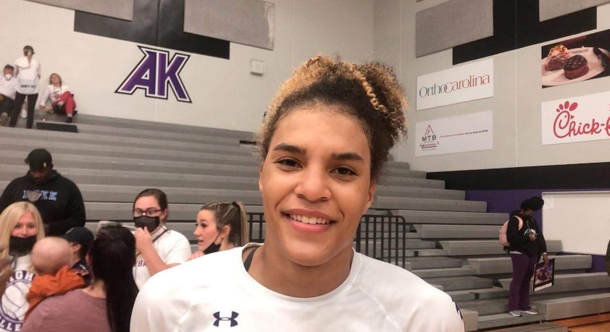 Ardrey Kell volleyball star Alexis Shelton