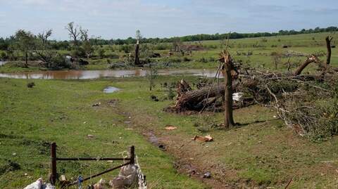 Tornado Destroys Up to 50 Homes in Enid as Residents Rally | Charlotte ...