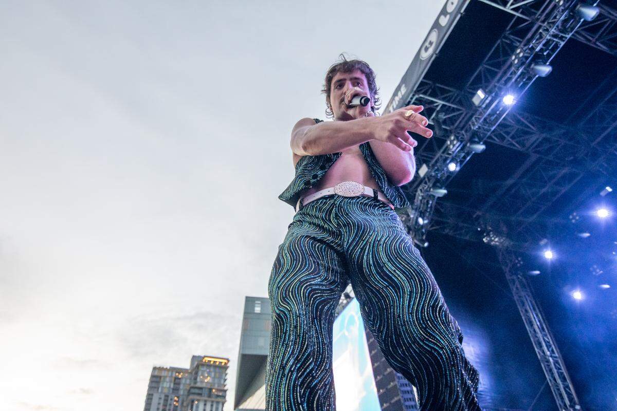 Benson Boone performs at Lovin’ Life Music Fest on May 2, 2025.