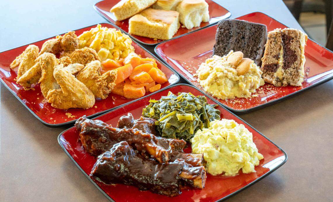 Floyd’s Restaurant cooks up soul food favorites like fried chicken, ribs, collard greens and more. 