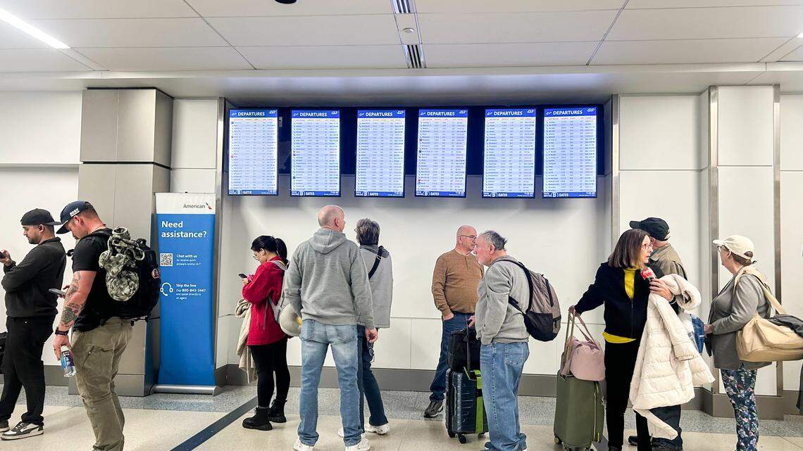 Over 1,100 Charlotte airport flights canceled or delayed during latest winter storm
