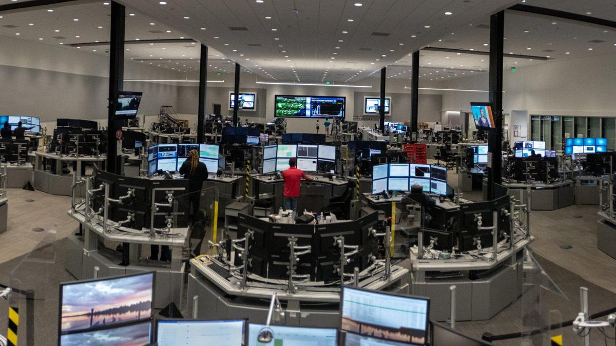 Duke Energy’s Charlotte Distribution Control Center, where operators monitor the electricity grid and communicate between customers and field technicians.