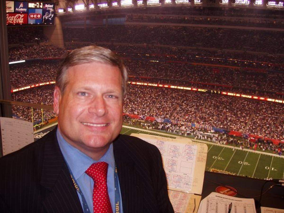 Bill Rosinski was the original play-by-play voice of the Carolina Panthers, working for the team from 1995-2004.