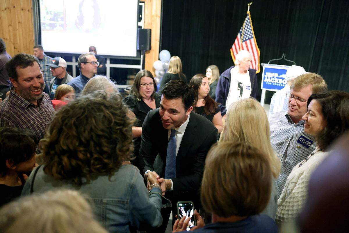 State Sen. Jeff Jackson greets his supporters at Lenny Boy Brewing Co. in Charlotte on Tuesday, Nov. 8, 2022. ‘We have won.’ Jackson declares victory in 14th Congressional District