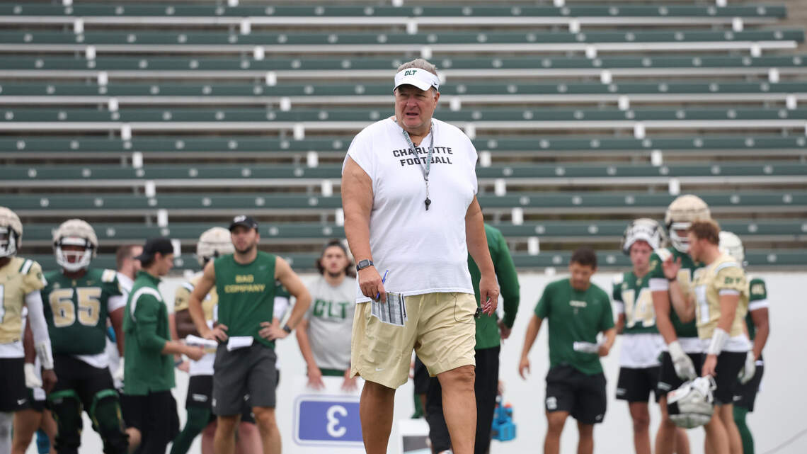 Charlotte 49ers football: Coach Biff Poggi talks about ’3 questions’ lack of respect