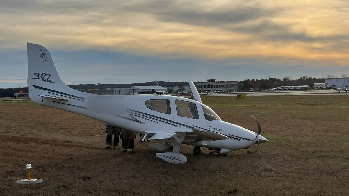 The pilot of this single-engine plane crash-landed at Concord-Padgett Regional Airport on Friday, Nov. 25, 2022, a city of Concord spokeswoman said.